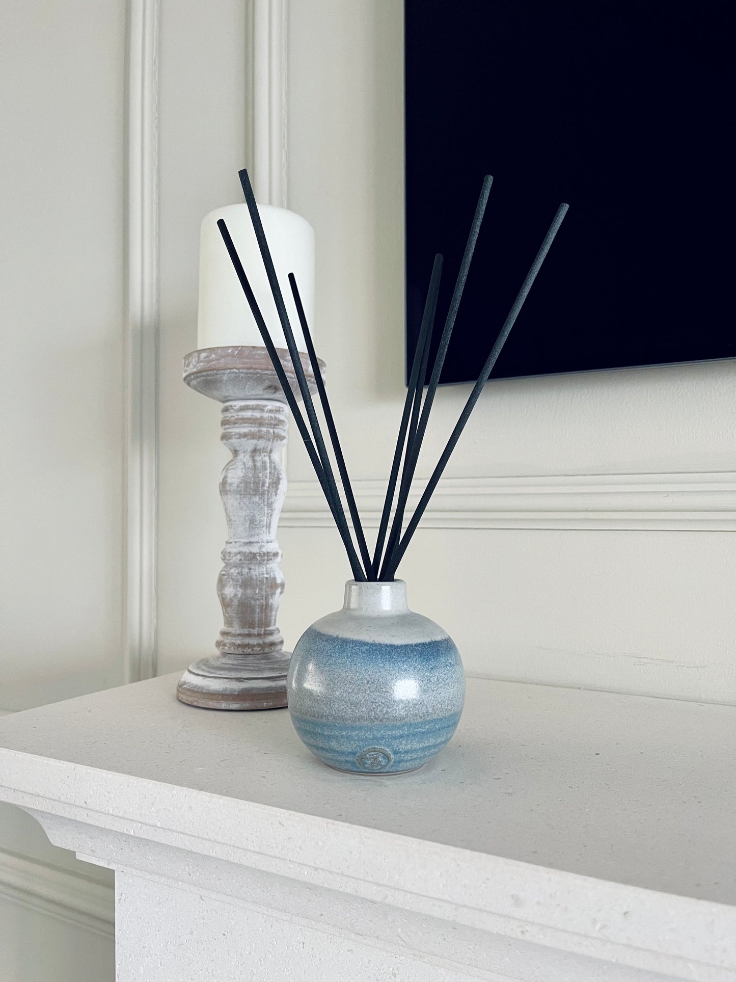 The Blue Pot Diffuser | Penrhiw Range