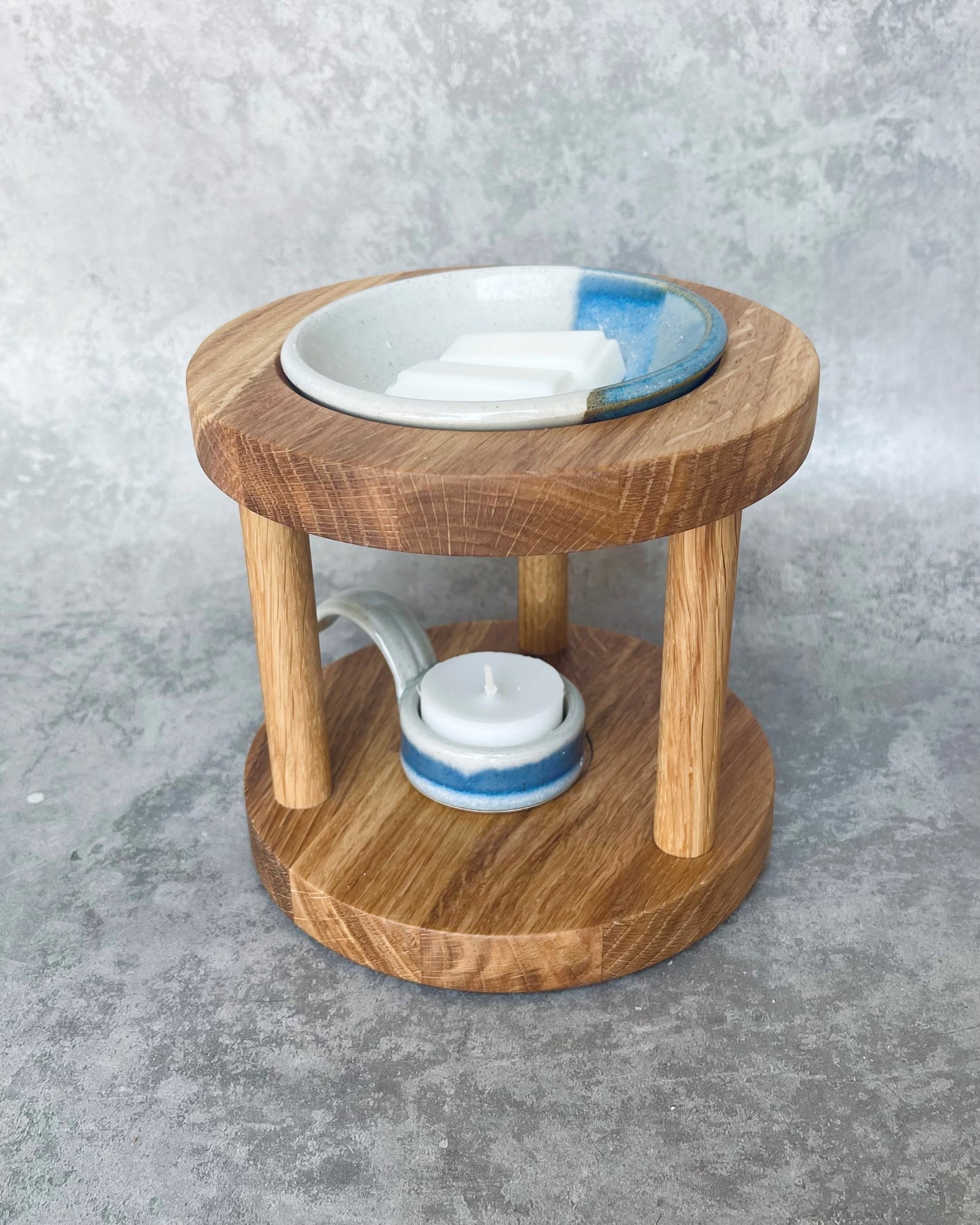 Round Oak Wax Melt Burner